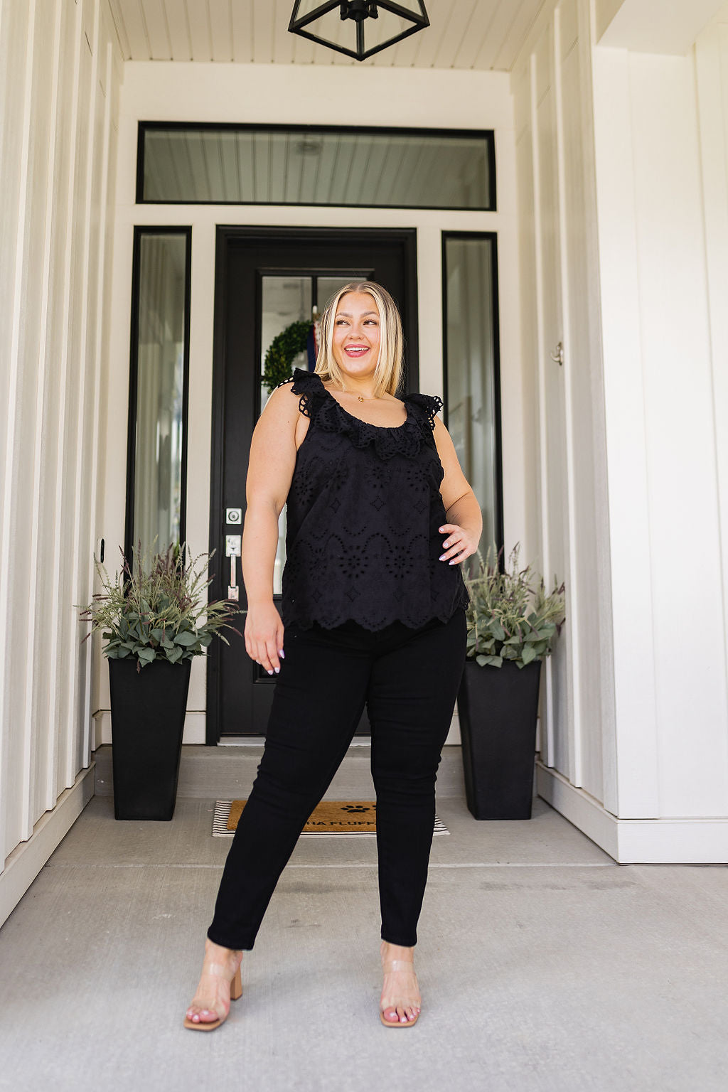 Parisian Stroll Lace Blouse in Black