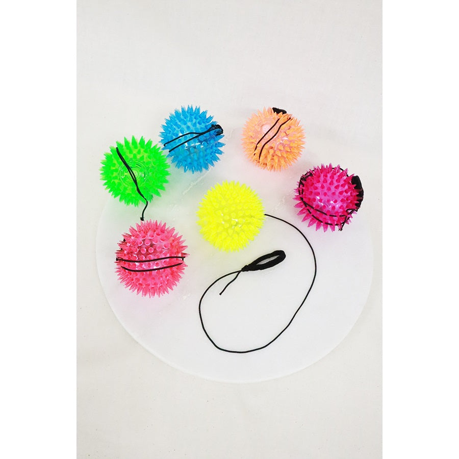 Lite Up Spike YoYo Ball